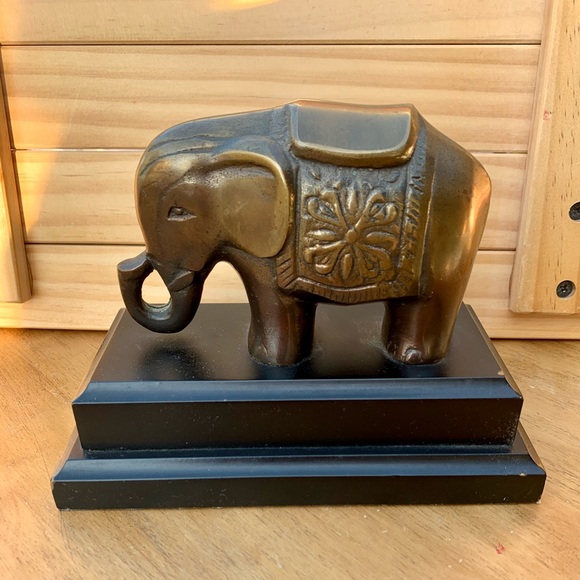 Vintage Embossed Flower Of Life Elephant Statue Book End Figurine - Picture 7 of 11